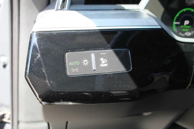 2024 Audi Q8 e-tron Sportback Vehicle Photo in HOUSTON, TX 77090