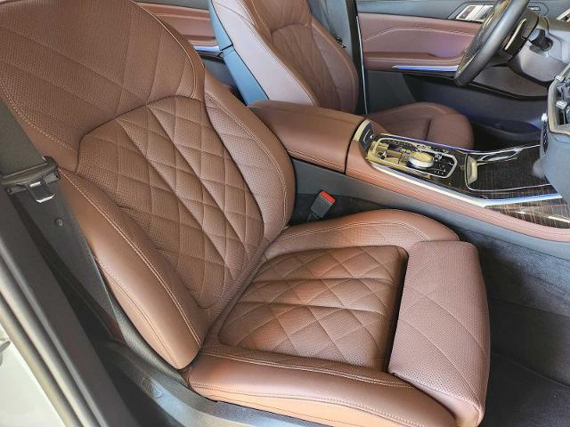 2024 BMW X7 xDrive40i Vehicle Photo in PLANO, TX 75024