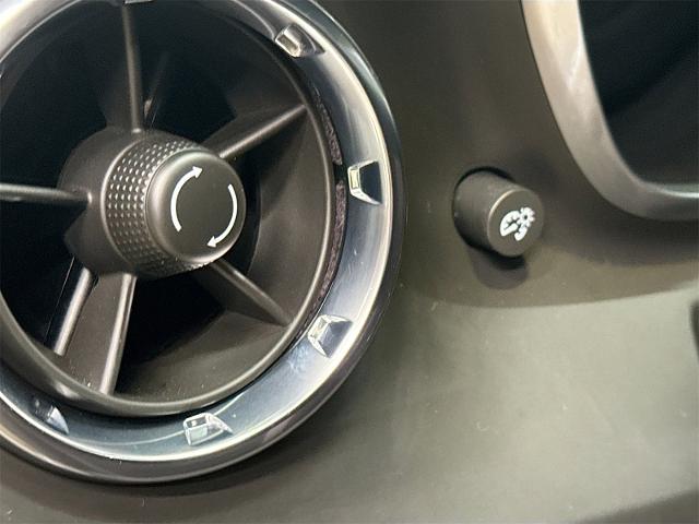 2018 Chevrolet Camaro Vehicle Photo in EVERETT, WA 98203-5662