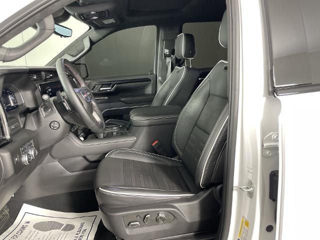 2025 GMC Sierra 1500 Vehicle Photo in GILBERT, AZ 85297-0402