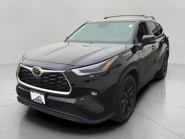 2023 Toyota Highlander Vehicle Photo in GREEN BAY, WI 54303-3330