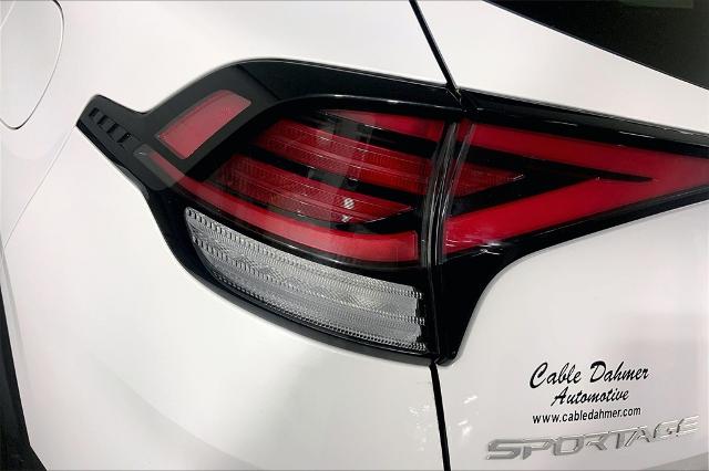 2023 Kia Sportage Vehicle Photo in Lees Summit, MO 64086
