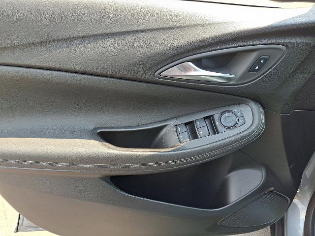 2023 Buick Encore GX Vehicle Photo in TREVOSE, PA 19053-4984