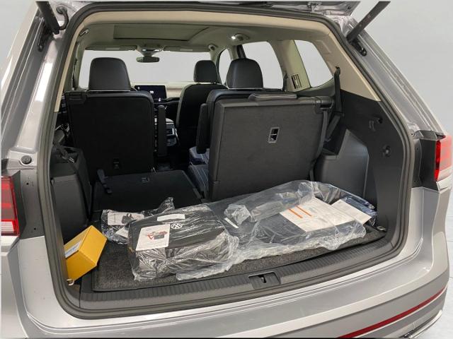 2025 Volkswagen Atlas Vehicle Photo in Appleton, WI 54913