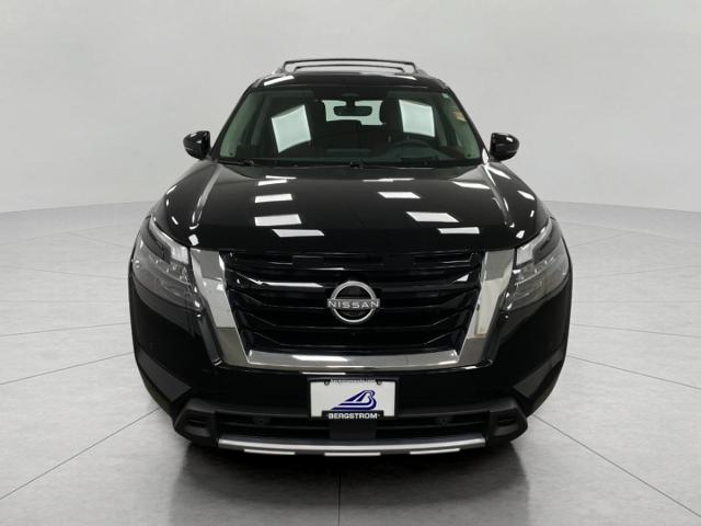 2025 Nissan Pathfinder Vehicle Photo in Appleton, WI 54913