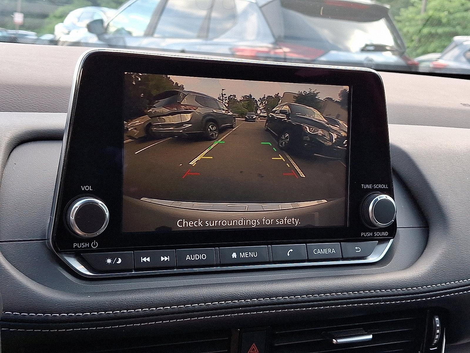 2022 Nissan Rogue Vehicle Photo in Jenkintown, PA 19046