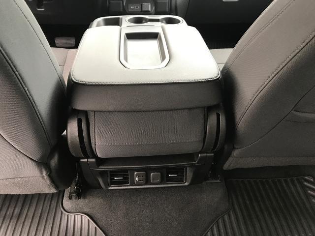 2020 GMC Sierra 1500 Vehicle Photo in GREEN BAY, WI 54303-3330