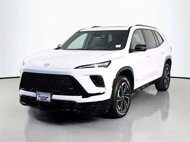 2025 Buick Enclave Vehicle Photo in PUYALLUP, WA 98371-4149