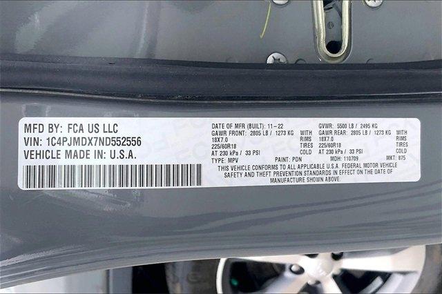 2022 Jeep Cherokee Vehicle Photo in KANSAS CITY, MO 64114-4502