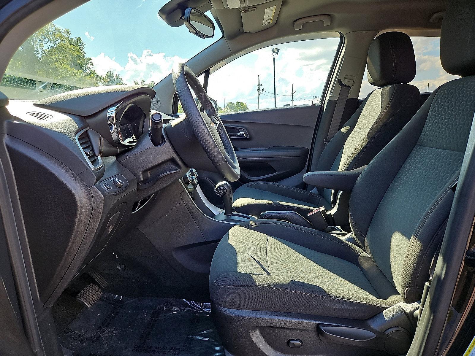 2020 Chevrolet Trax Vehicle Photo in Trevose, PA 19053