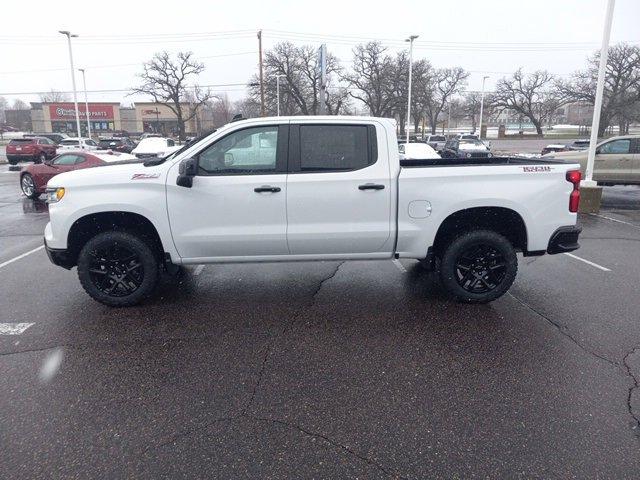 2024 Chevrolet Silverado 1500 Vehicle Photo in SAUK CITY, WI 53583-1301