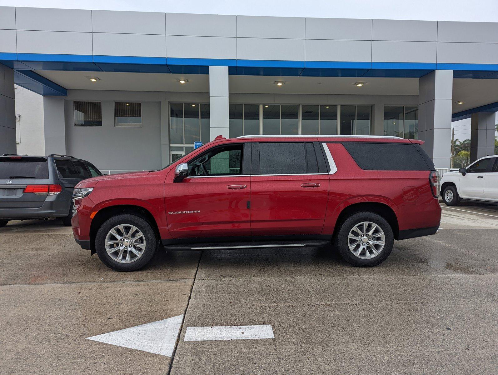 2024 Chevrolet Suburban Vehicle Photo in MIAMI, FL 33134-2699