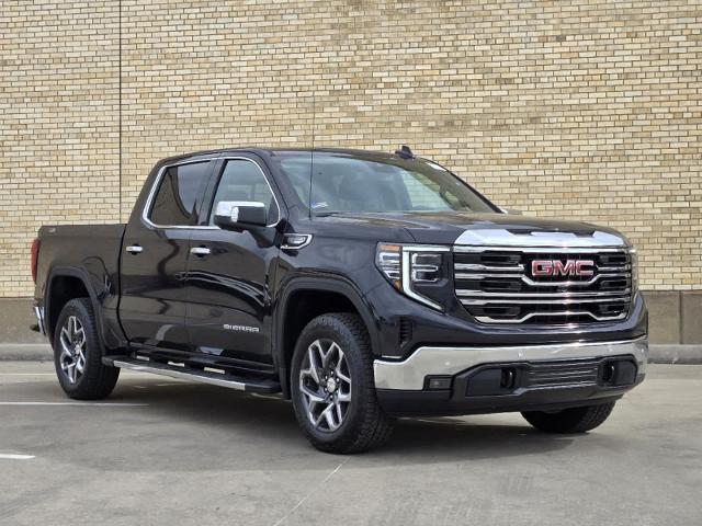 2025 GMC Sierra 1500 Vehicle Photo in DALLAS, TX 75209-3016