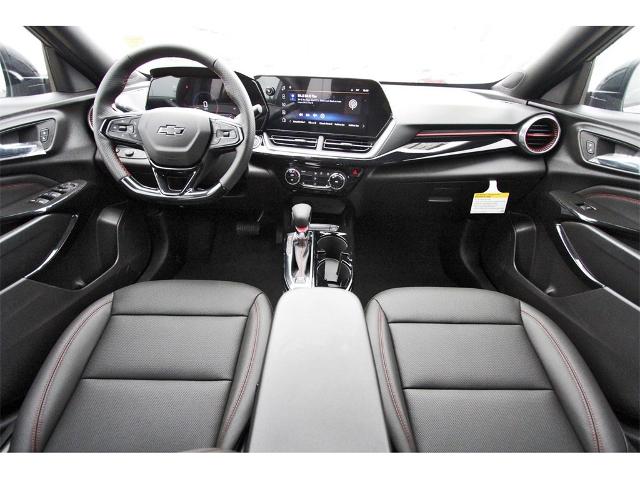 2025 Chevrolet Trax Vehicle Photo in ROSENBERG, TX 77471-5675