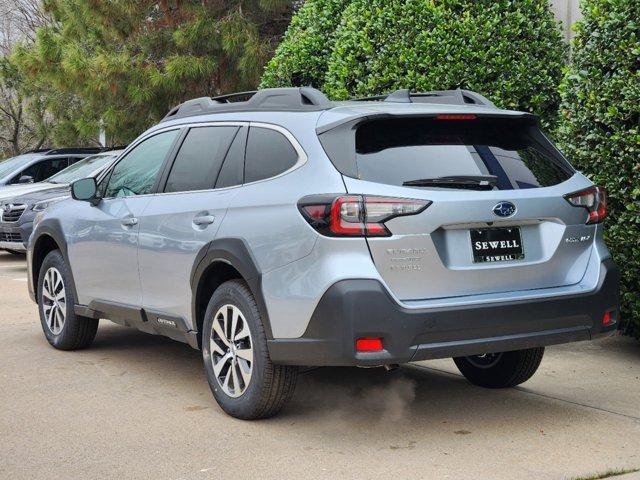 2025 Subaru Outback Vehicle Photo in DALLAS, TX 75209