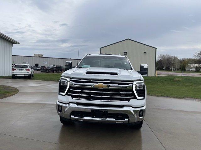 Used 2024 Chevrolet Silverado 2500HD LTZ with VIN 1GC4YPEY5RF104401 for sale in Beresford, SD