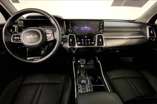 2023 Kia Sorento Vehicle Photo in Lees Summit, MO 64086