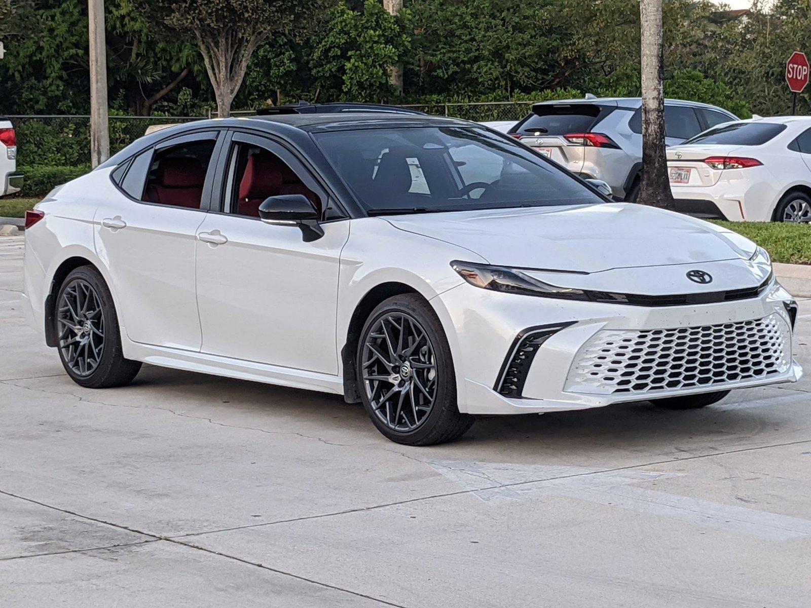 2025 Toyota Camry Vehicle Photo in Davie, FL 33331