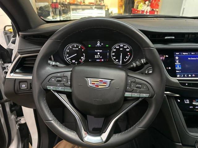 2022 Cadillac XT6 Vehicle Photo in MEDINA, OH 44256-9631