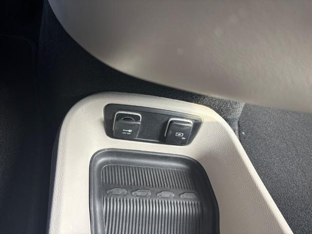 2021 Chrysler Pacifica Vehicle Photo in Statesboro, GA 30458