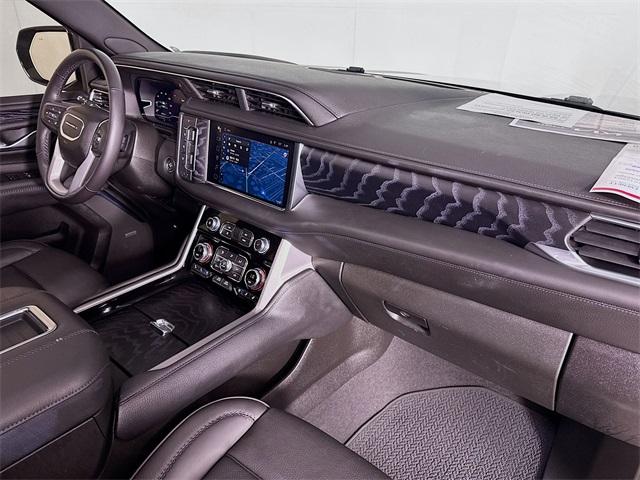 2022 GMC Yukon Vehicle Photo in Everett, WA 98204