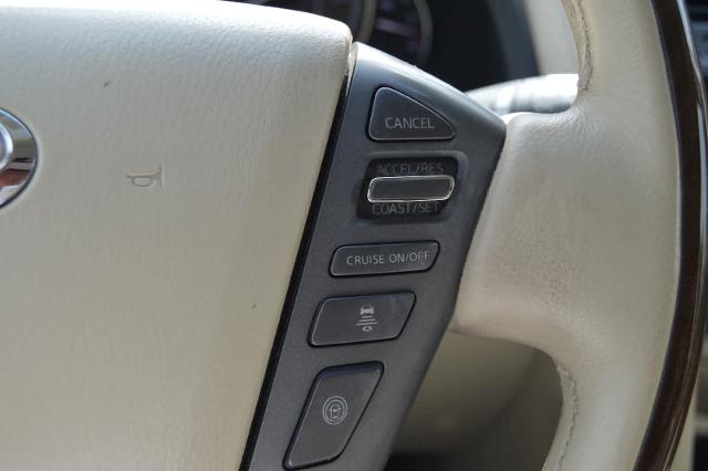 2013 INFINITI QX56 Vehicle Photo in Houston, TX 77090