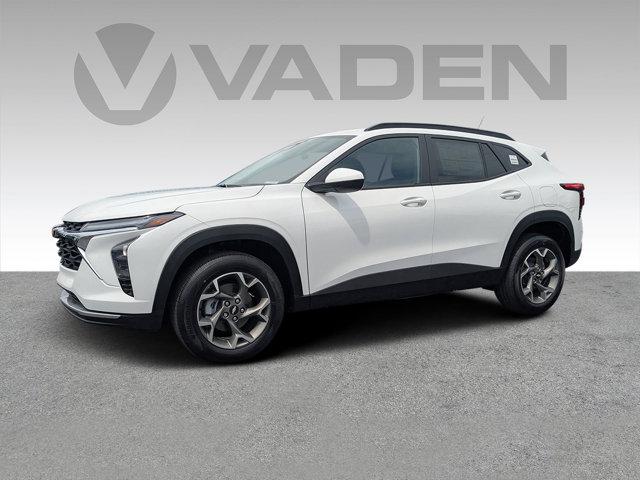 2025 Chevrolet Trax Vehicle Photo in BRUNSWICK, GA 31525-1881