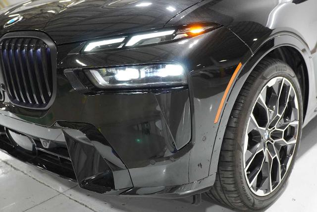 2025 BMW X7 xDrive40i Vehicle Photo in GRAPEVINE, TX 76051