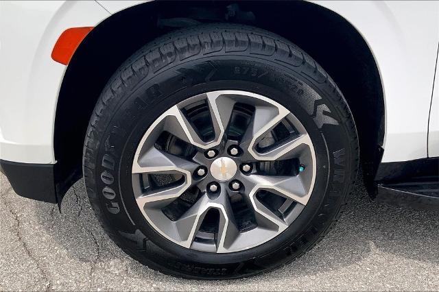 2021 Chevrolet Suburban Vehicle Photo in Kansas City, MO 64114