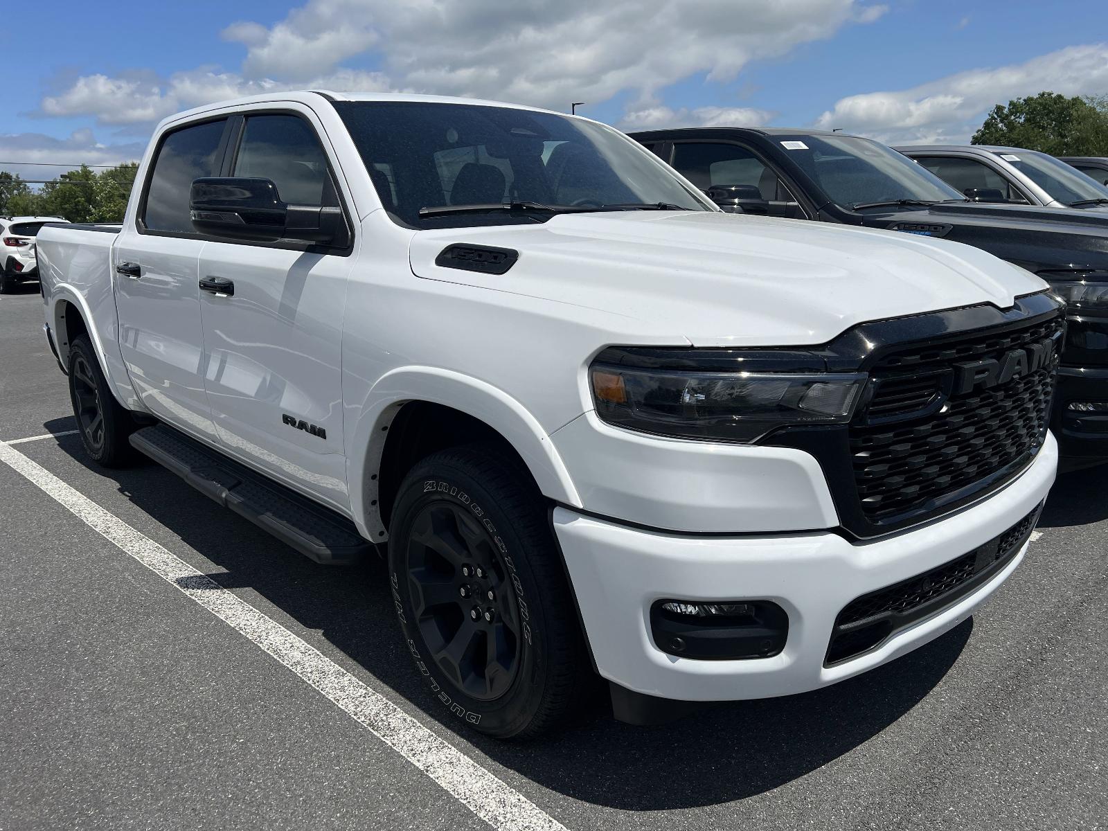 2025 Ram 1500 Vehicle Photo in Mechanicsburg, PA 17050-1707