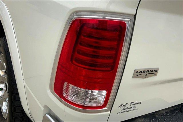 2017 Ram 1500 Vehicle Photo in TOPEKA, KS 66609-0000