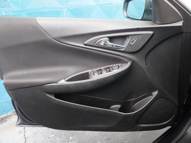 2022 Chevrolet Malibu Vehicle Photo in MADISON, IN 47250-1611