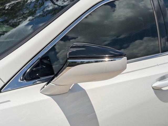 2019 Lexus ES 350 Vehicle Photo in BRUNSWICK, GA 31525-1881