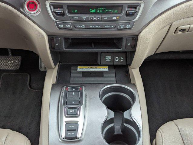 2022 Honda Pilot Vehicle Photo in San Antonio, TX 78209