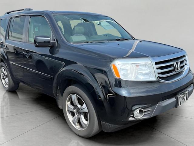 2015 Honda Pilot Vehicle Photo in Neenah, WI 54956