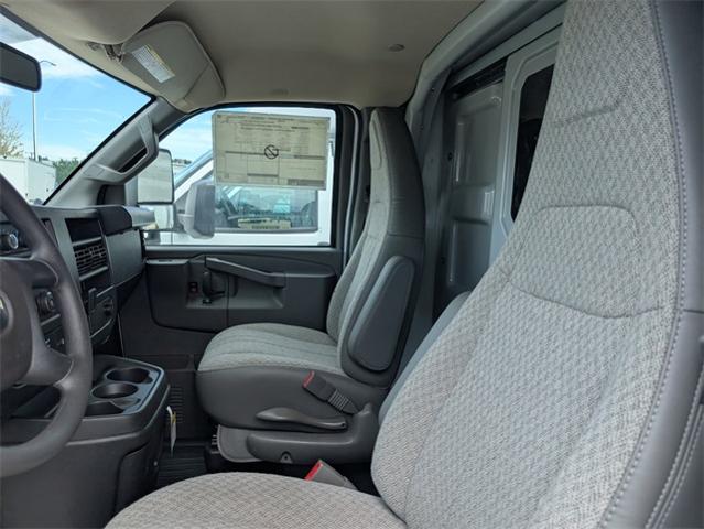 2025 Chevrolet Express Commercial Cutaway Vehicle Photo in ENGLEWOOD, CO 80113-6708