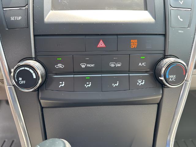 2017 Toyota Camry Vehicle Photo in MANITOWOC, WI 54220-5838