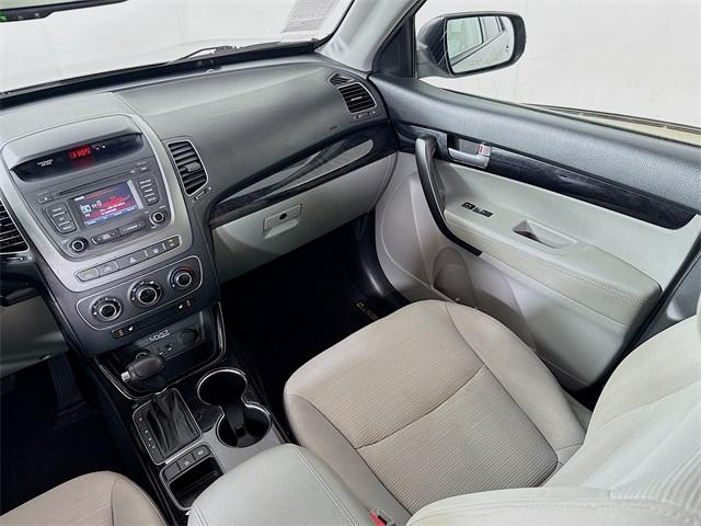 2015 Kia Sorento Vehicle Photo in Everett, WA 98204