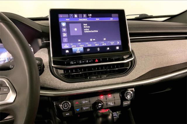 2023 Jeep Compass Vehicle Photo in Lees Summit, MO 64086