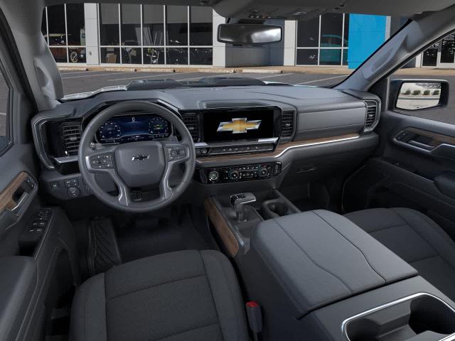 2024 Chevrolet Silverado 1500 Vehicle Photo in MOON TOWNSHIP, PA 15108-2571