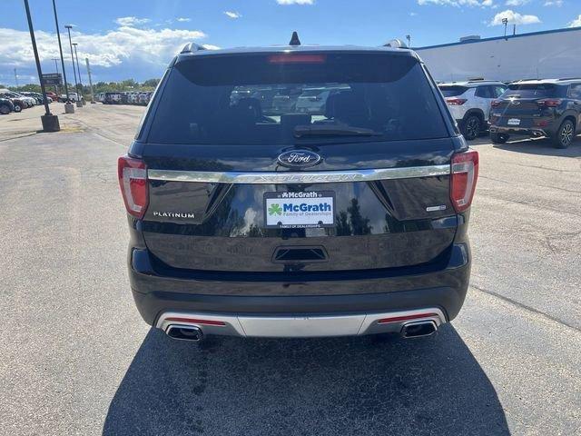 2017 Ford Explorer Vehicle Photo in Cedar Rapids, IA 52402