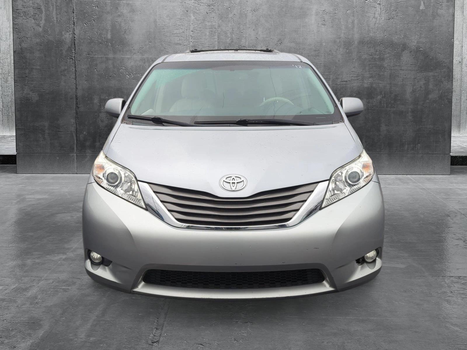 2012 Toyota Sienna Vehicle Photo in Memphis, TN 38128