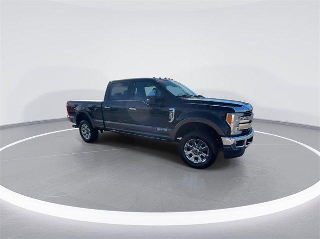 2017 Ford Super Duty F-250 SRW Vehicle Photo in BOWLING GREEN, KY 42104-4102