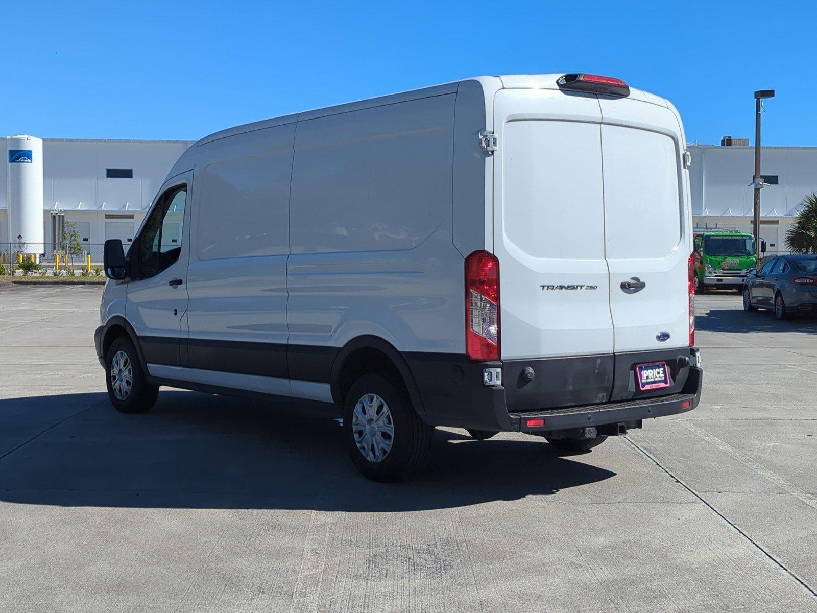 2019 Ford Transit Van Vehicle Photo in Margate, FL 33063