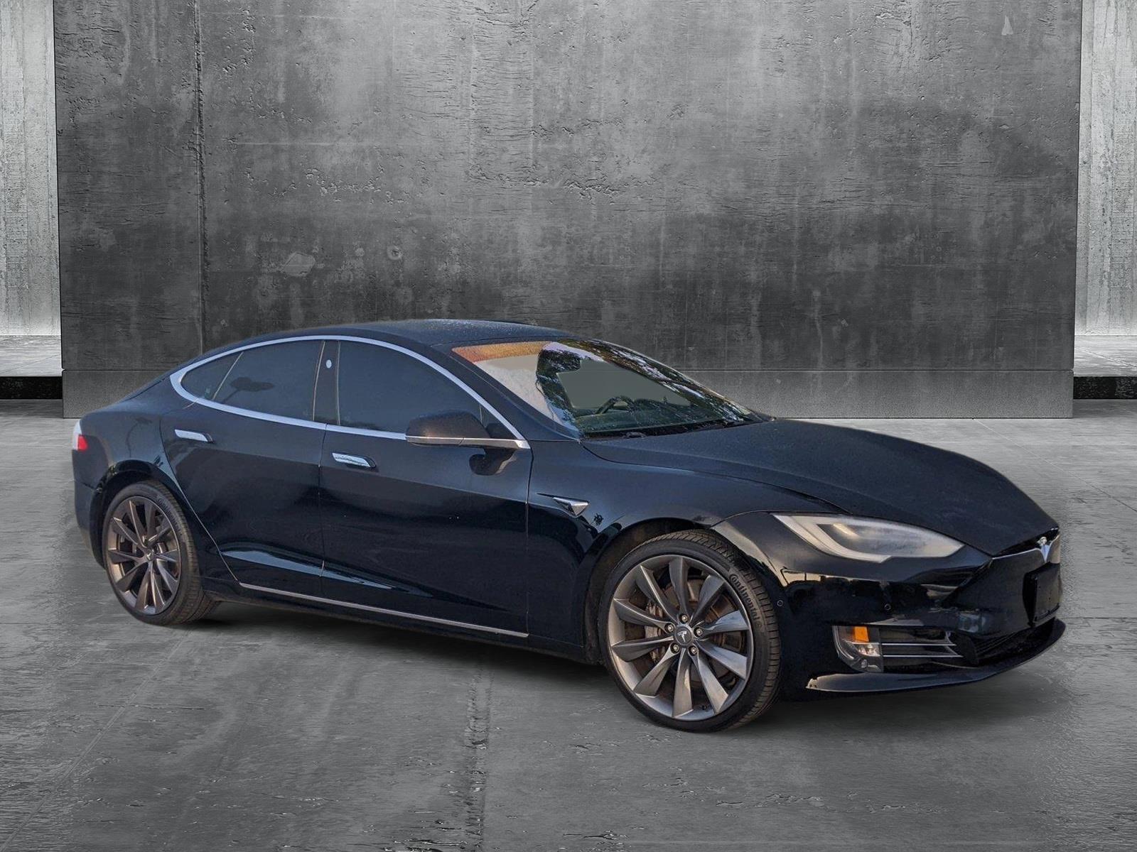 2020 Tesla Model S Vehicle Photo in PEMBROKE PINES, FL 33024-6534