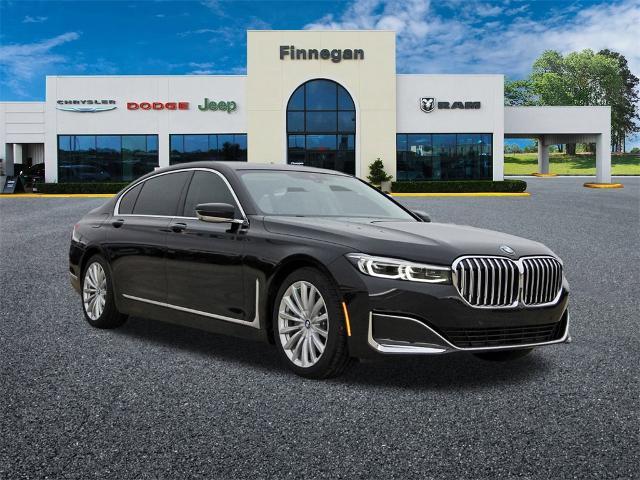 2022 BMW 740i Vehicle Photo in ROSENBERG, TX 77471