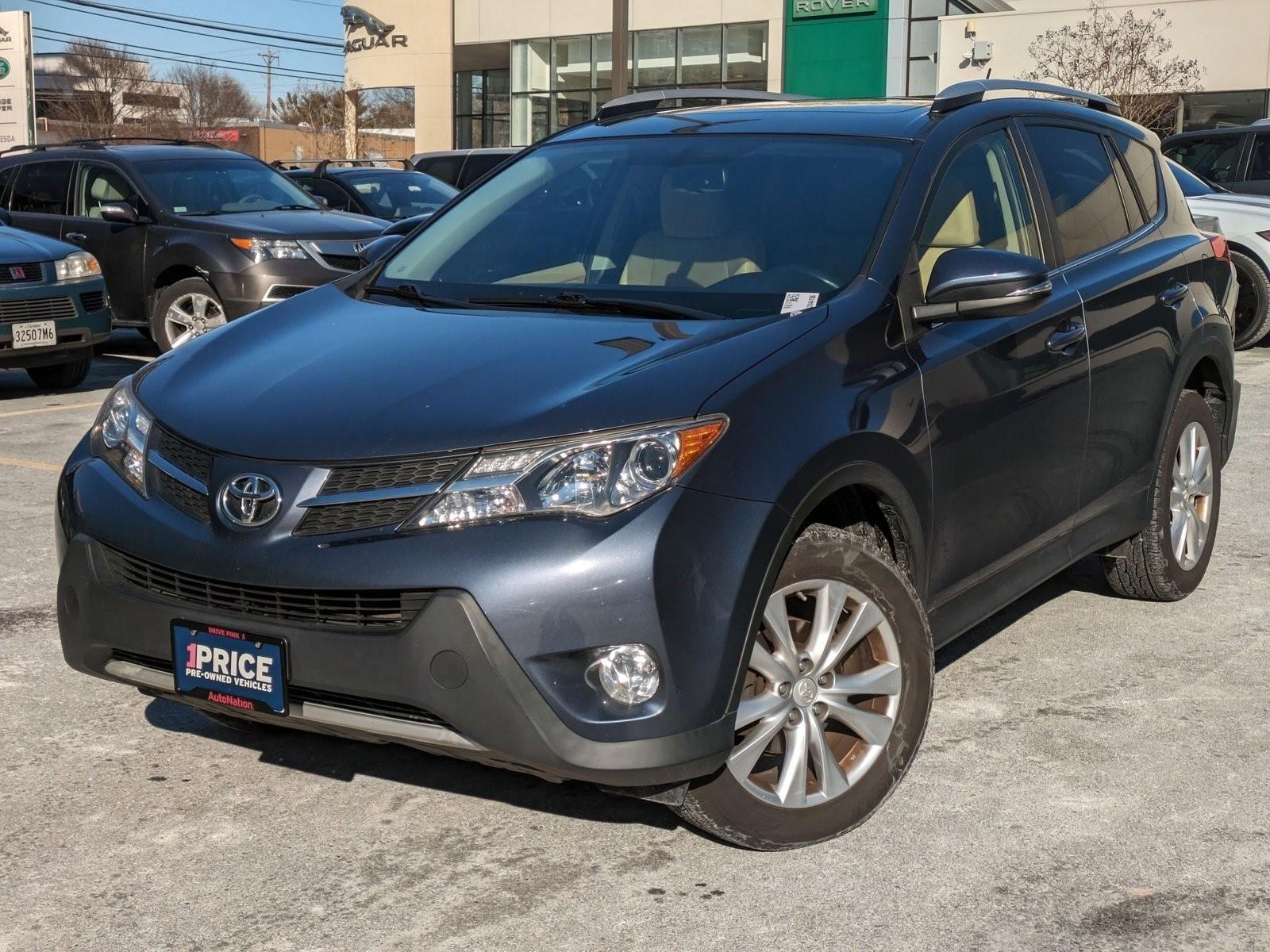 2013 Toyota RAV4 Vehicle Photo in Bethesda, MD 20852