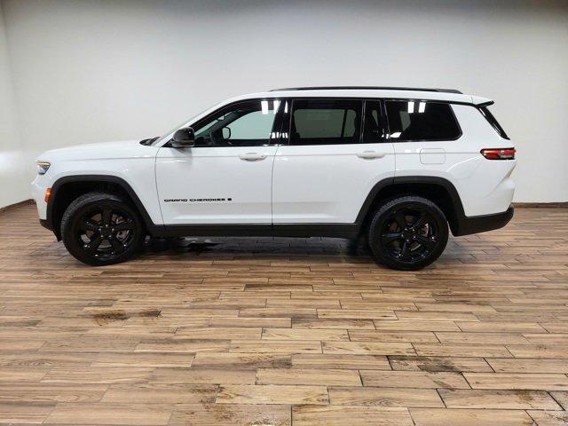 2023 Jeep Grand Cherokee L Vehicle Photo in SAUK CITY, WI 53583-1301