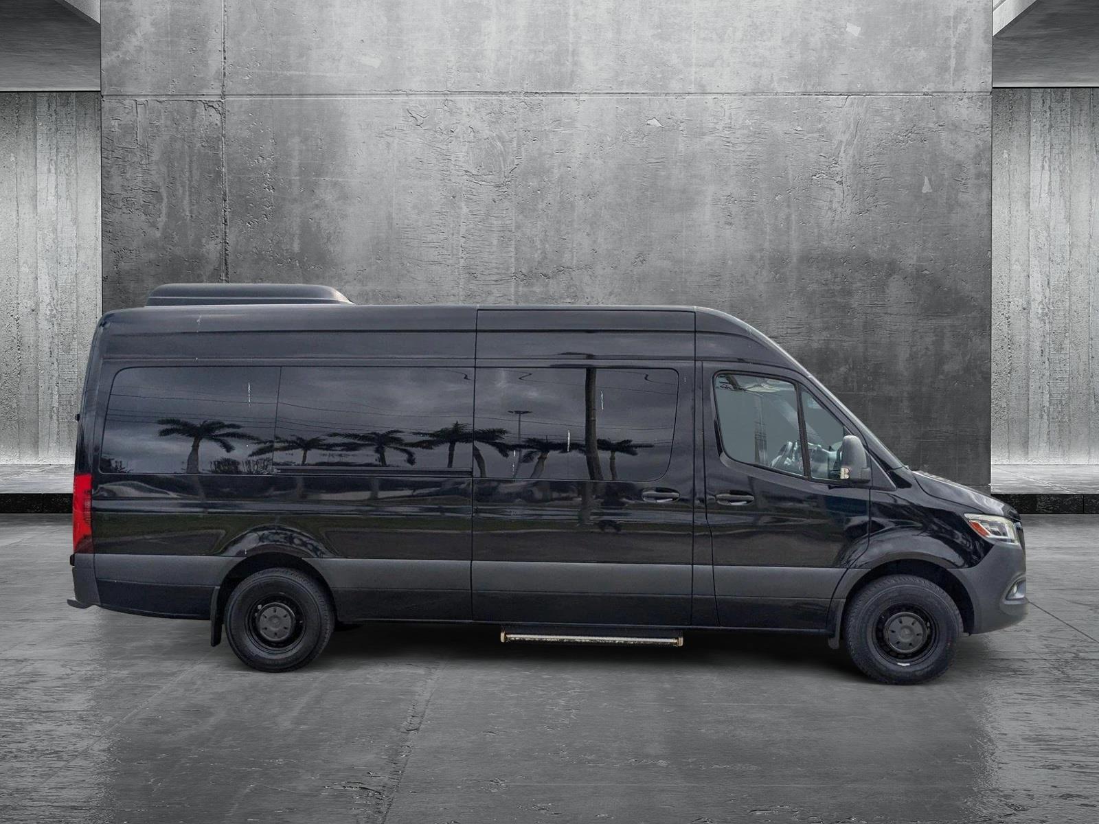 2019 Mercedes-Benz Sprinter Passenger Van Vehicle Photo in PEMBROKE PINES, FL 33024-6534