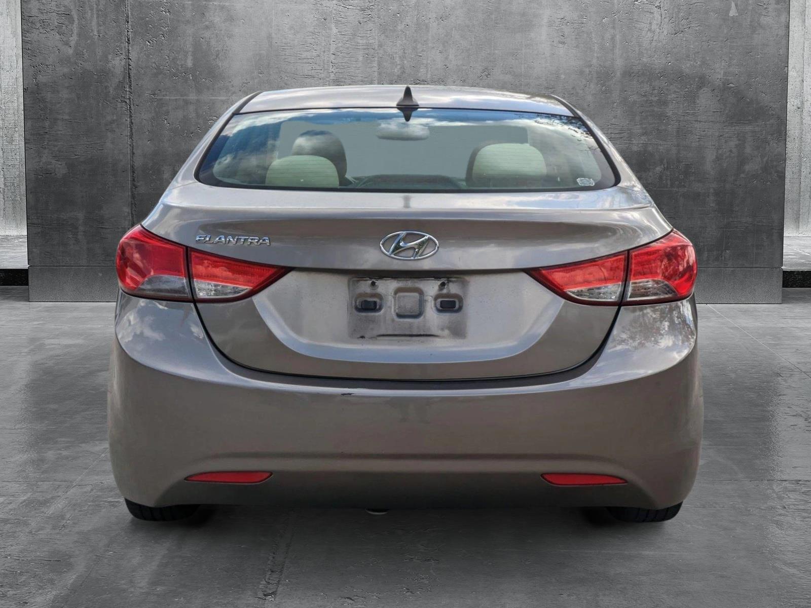 2013 Hyundai ELANTRA Vehicle Photo in Pembroke Pines , FL 33027